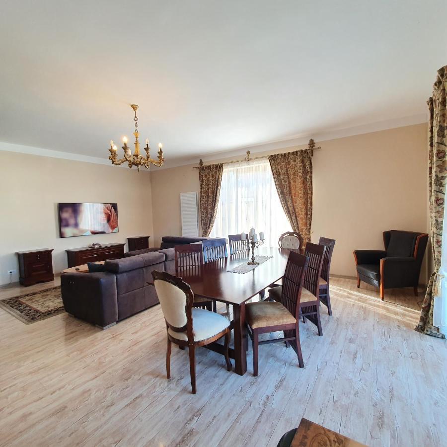 Vila De la Lugas Oradea Exterior foto